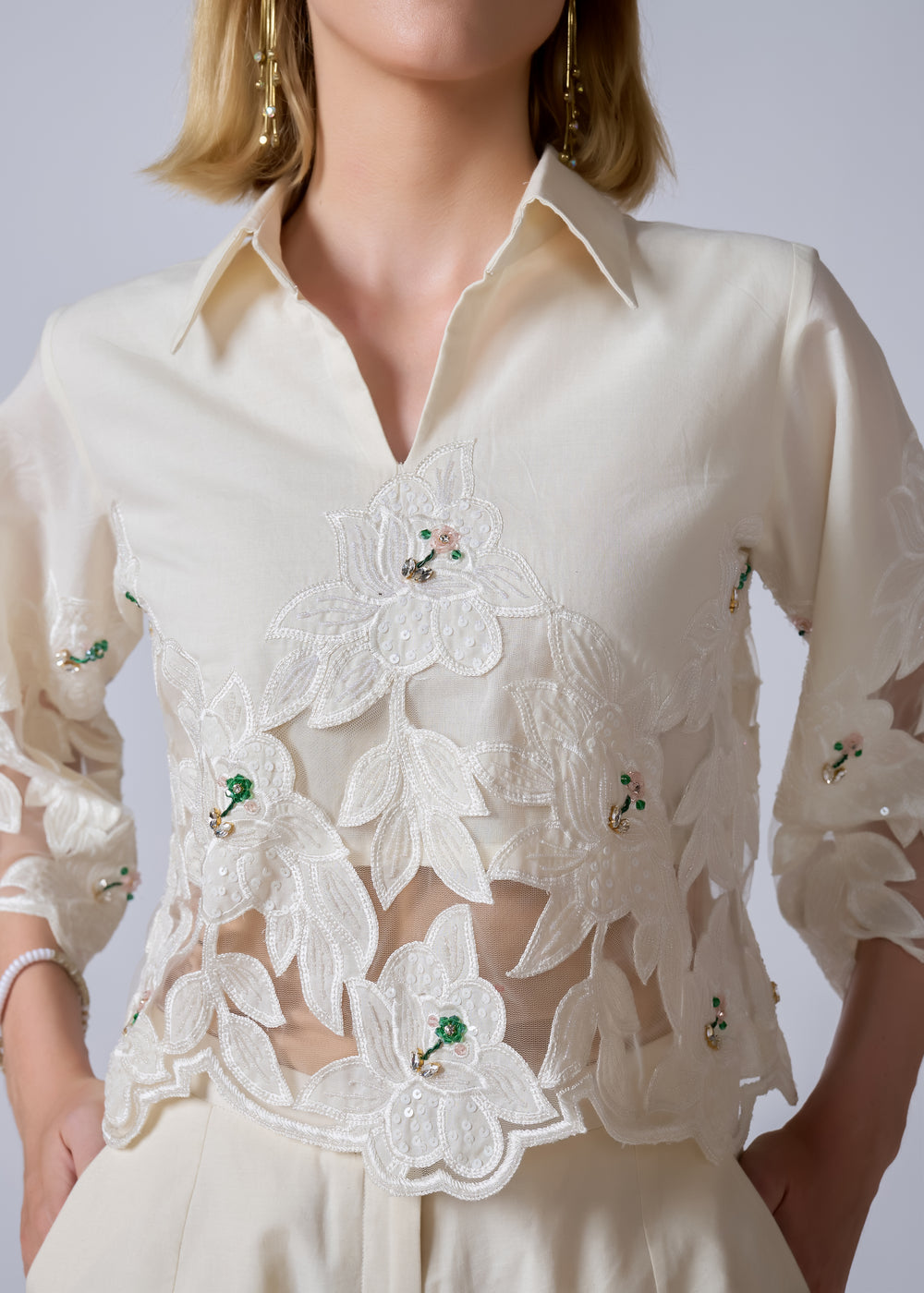 Cutwork Chantilly - Blouse